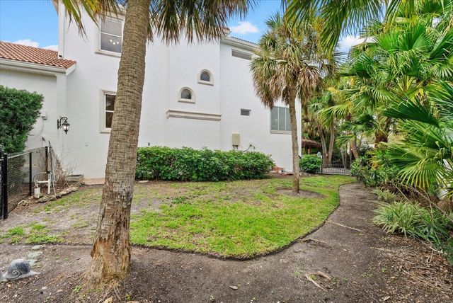 3508 LA PALOMA AVENUE, Sarasota, FL 34242