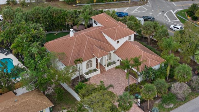 3508 LA PALOMA AVENUE, Sarasota, FL 34242