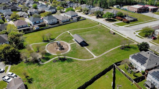 20918 Fox Cliff Lane, Humble, TX 77338