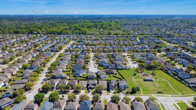 20918 Fox Cliff Lane, Humble, TX 77338