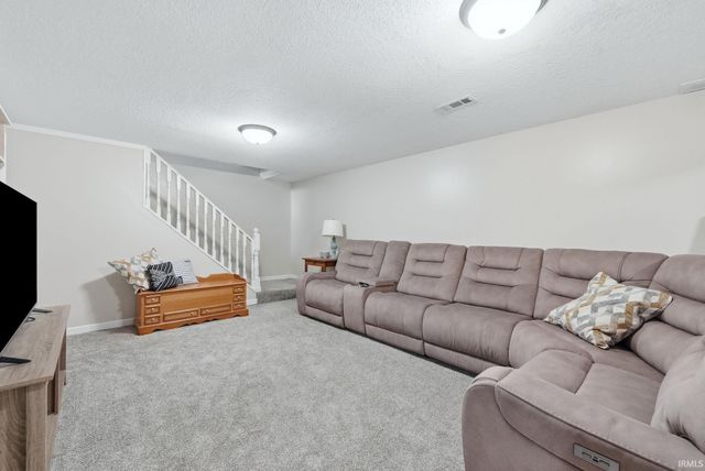 5930 Rosedale Drive, Fort Wayne, IN 46804