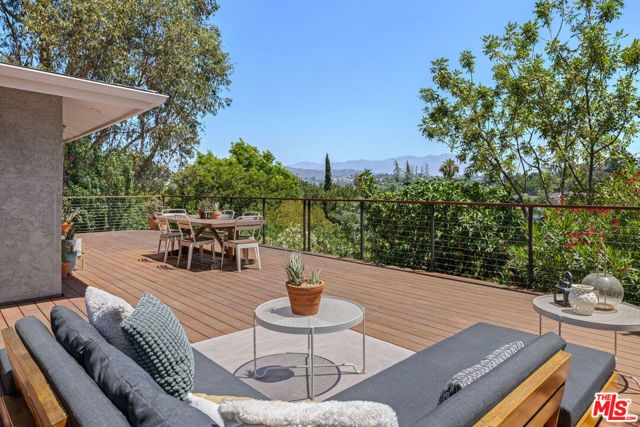 4801 Sonata Lane, Los Angeles, CA 90042