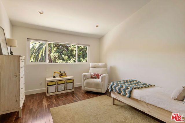 4801 Sonata Lane, Los Angeles, CA 90042