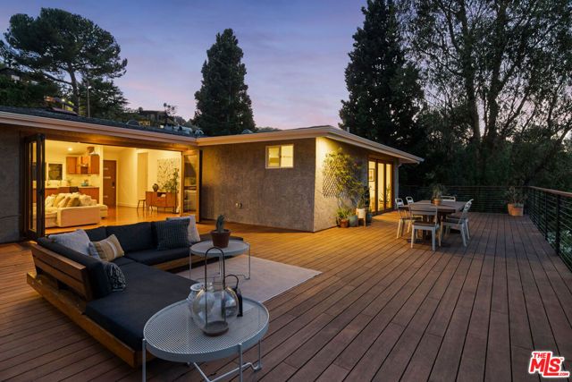 4801 Sonata Lane, Los Angeles, CA 90042