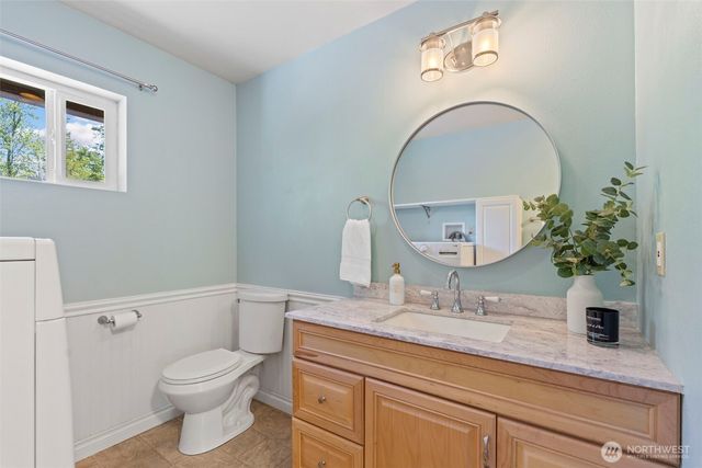 206 Fawnhill Drive, Salkum, WA 98582
