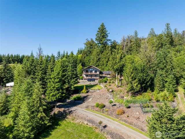 206 Fawnhill Drive, Salkum, WA 98582