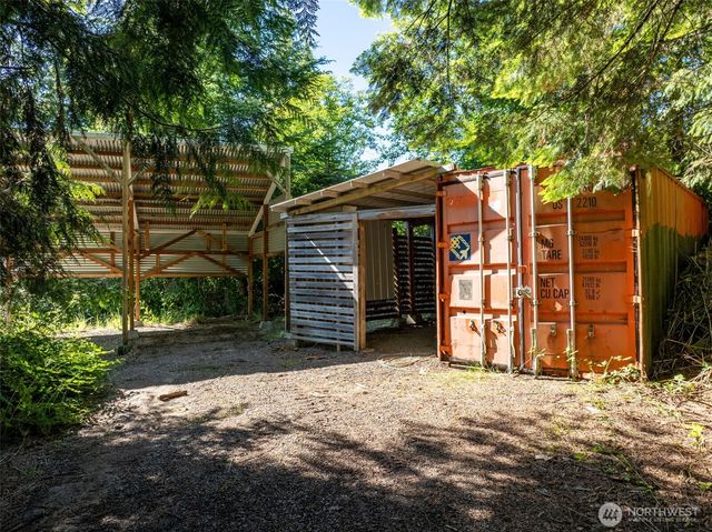 206 Fawnhill Drive, Salkum, WA 98582