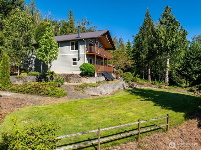 206 Fawnhill Drive, Salkum, WA 98582