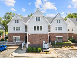 575 Davidson Gateway Drive 200, Davidson, NC 28036