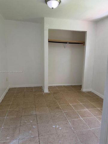 900 NW 121st Street, North Miami, FL 33168