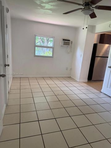 900 NW 121st Street, North Miami, FL 33168