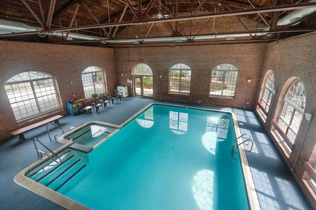 7 S Stone Mill Drive 412, Dedham, MA 02026