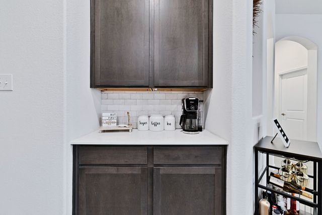 3027 Moccasin Lane, Aubrey, TX 76227