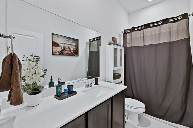 3027 Moccasin Lane, Aubrey, TX 76227