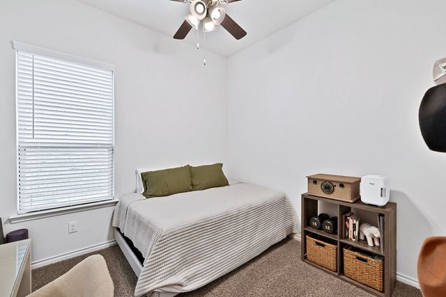 3027 Moccasin Lane, Aubrey, TX 76227