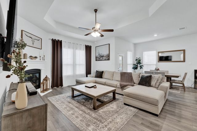 3027 Moccasin Lane, Aubrey, TX 76227