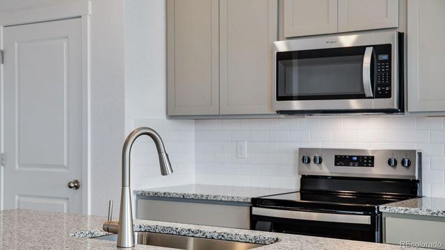 9855 Ceylon Court, Commerce City, CO 80022