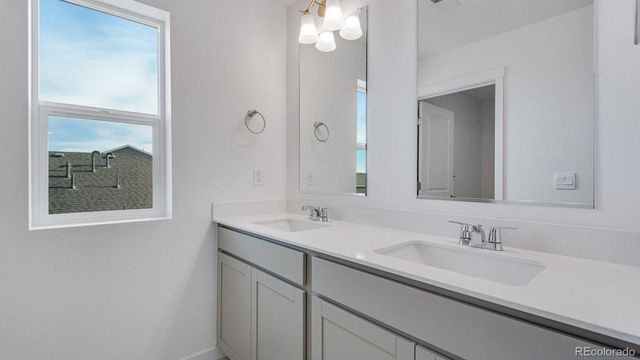 9855 Ceylon Court, Commerce City, CO 80022