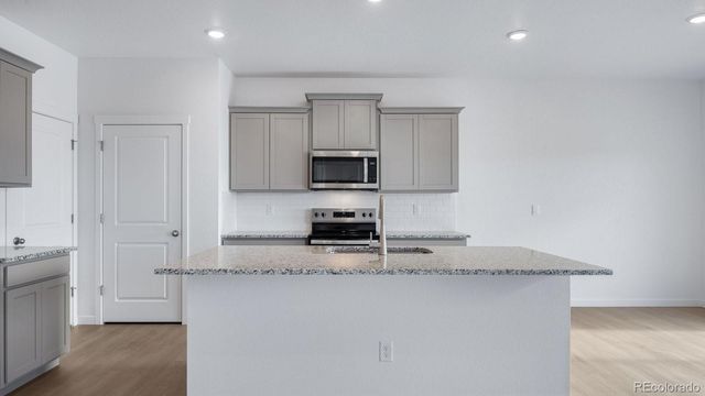 9855 Ceylon Court, Commerce City, CO 80022