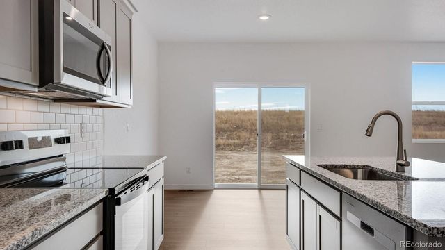 9855 Ceylon Court, Commerce City, CO 80022