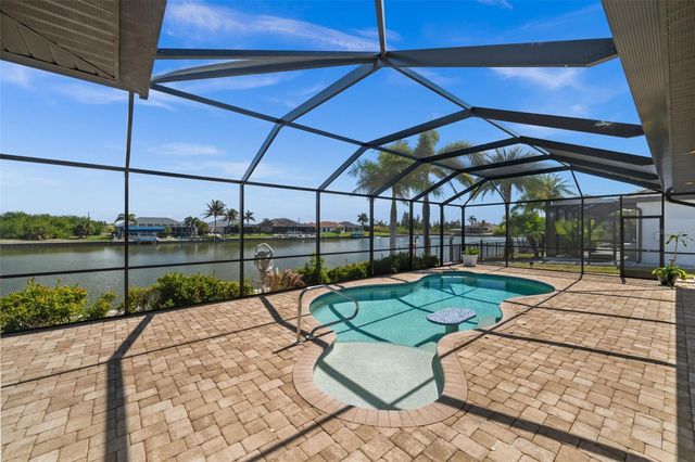 8242 TRACY CIRCLE, Port Charlotte, FL 33981