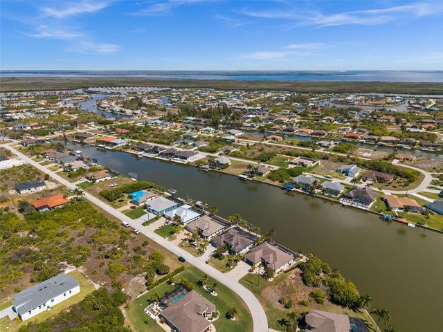 8242 TRACY CIRCLE, Port Charlotte, FL 33981