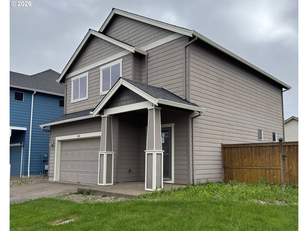 601 ST CHARLES St, Eugene, OR 97402