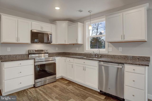 4307 PERCY AVE, Chambersburg, PA 17202