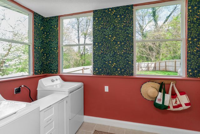 21 Dowlen Road, Hixson, TN 37343