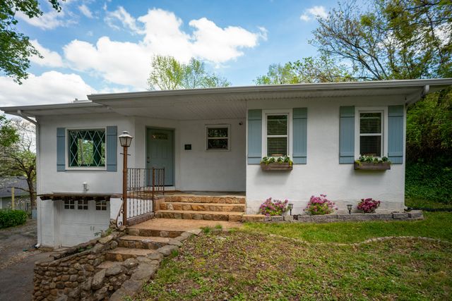 21 Dowlen Road, Hixson, TN 37343