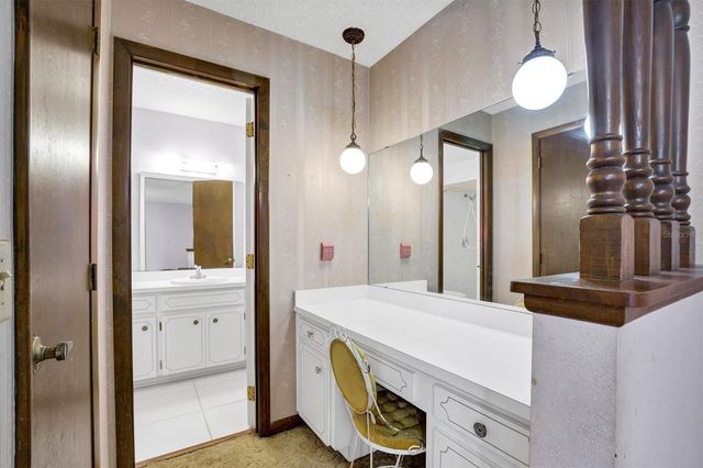 295 S GLEN AVENUE, Lake Alfred, FL 33850