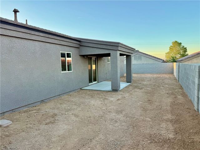1741 Lucille Ave, Kingman, AZ 86401