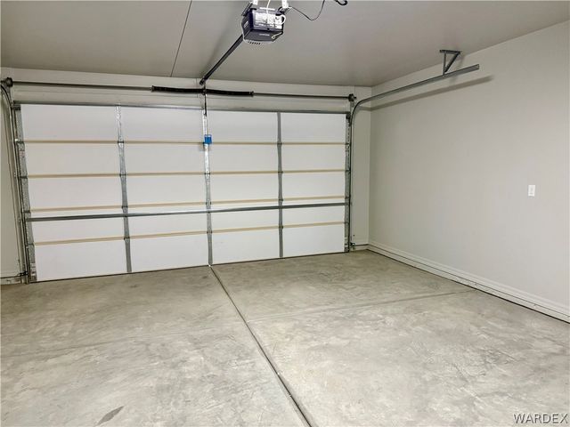 1741 Lucille Ave, Kingman, AZ 86401