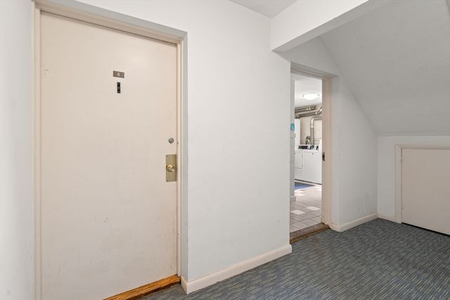 804 Centre Street 8, Boston, MA 02130