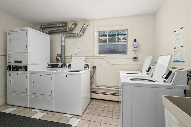 804 Centre Street 8, Boston, MA 02130