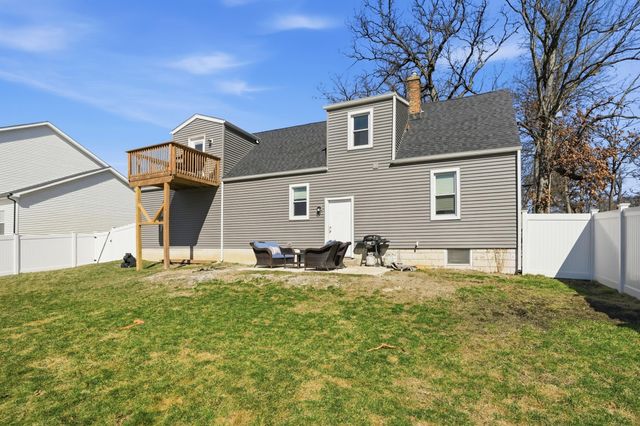 8039 W 127th Lane, Cedar Lake, IN 46303