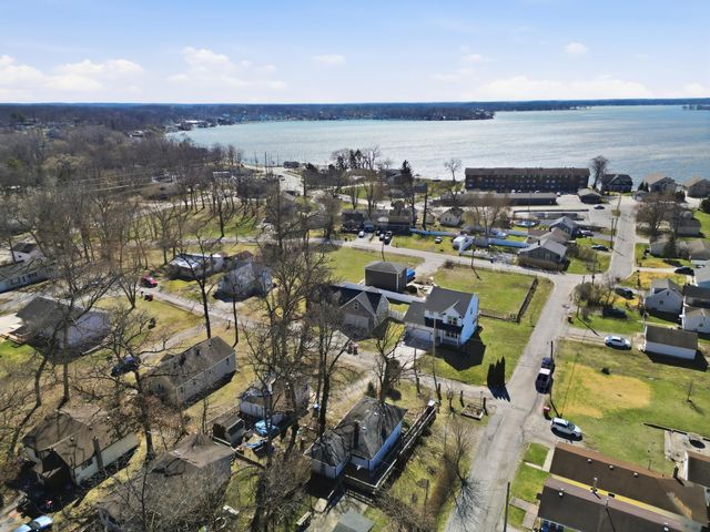 8039 W 127th Lane, Cedar Lake, IN 46303