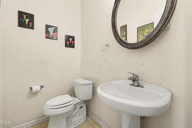 8122 Marshall Brae Drive, Raleigh, NC 27616