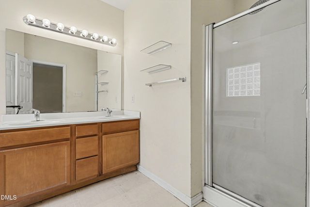 8122 Marshall Brae Drive, Raleigh, NC 27616