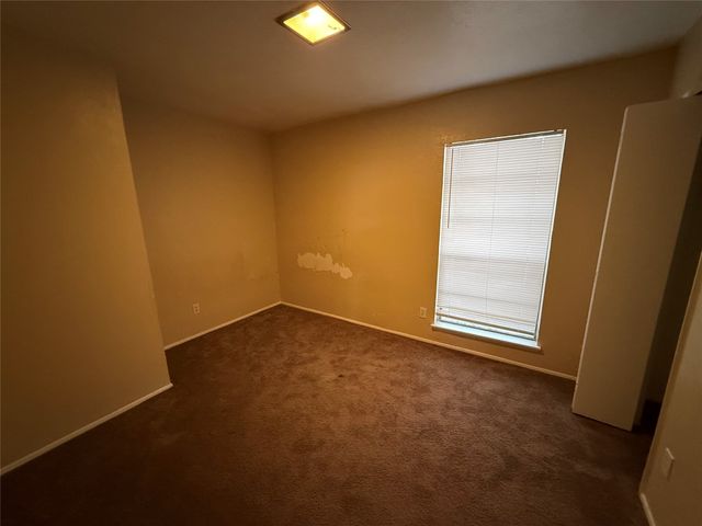 1813 Legend Drive, Garland, TX 75040