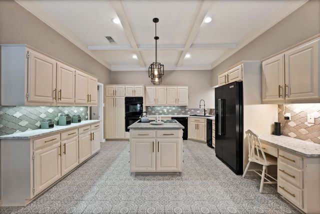 2907 Arbor Oaks Drive, Arlington, TX 76006