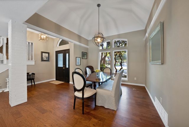 2907 Arbor Oaks Drive, Arlington, TX 76006