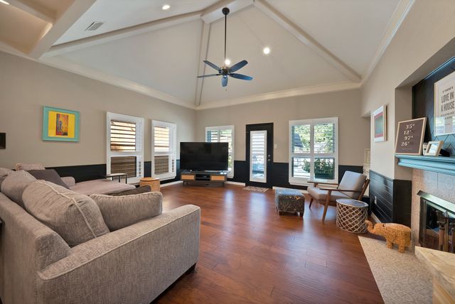 2907 Arbor Oaks Drive, Arlington, TX 76006