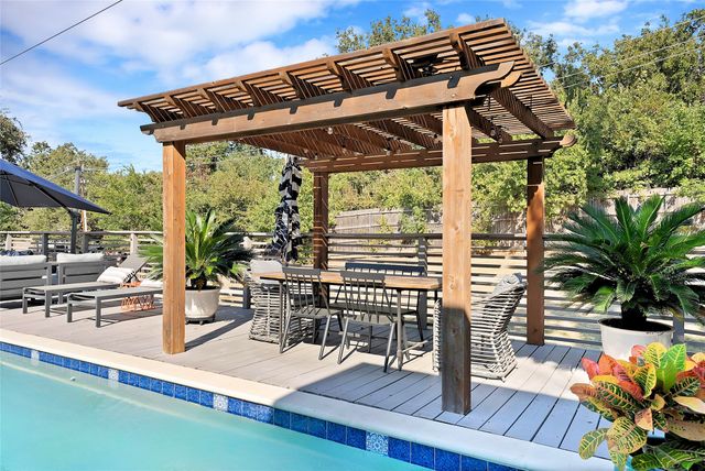 2907 Arbor Oaks Drive, Arlington, TX 76006