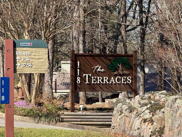 118 Richwood Dr Apt 52, Fairfield Bay, AR 72088