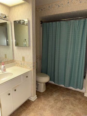 118 Richwood Dr Apt 52, Fairfield Bay, AR 72088