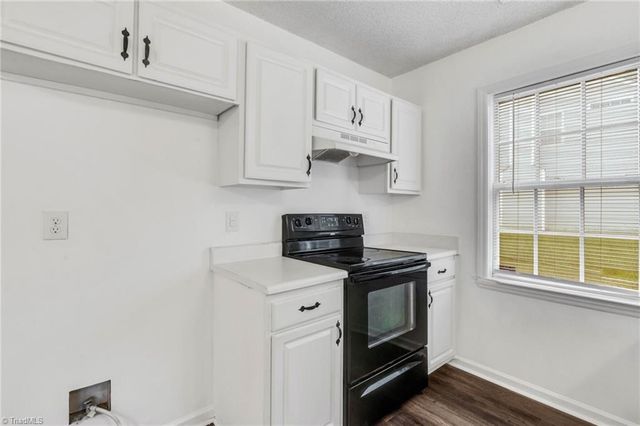 104 Lasalle Way, Greensboro, NC 27406