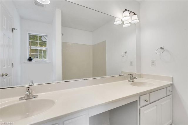 104 Lasalle Way, Greensboro, NC 27406