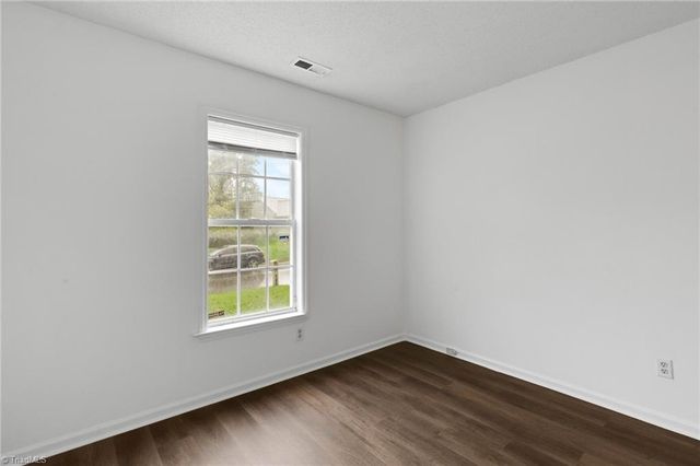 104 Lasalle Way, Greensboro, NC 27406