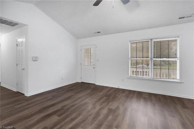104 Lasalle Way, Greensboro, NC 27406
